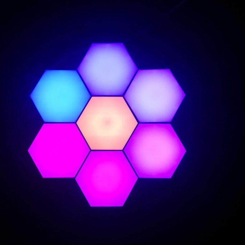 Luminária Hexagonal LED de Parede RGB Luminária Hexagonal LED de Parede RGB Loja 