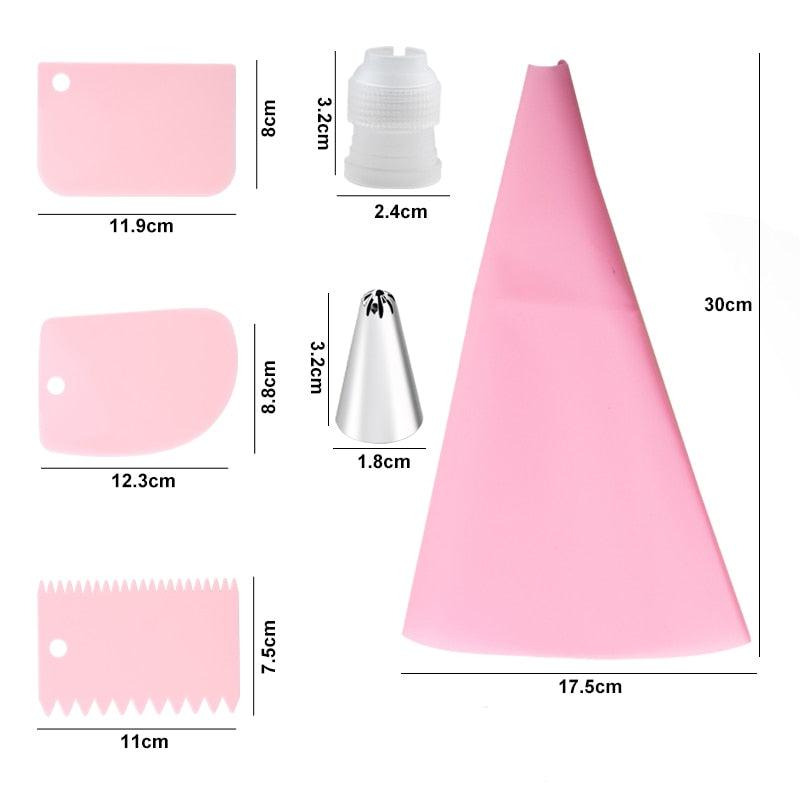 Kit de Bicos de Confeitar com 29 Pçs. Inclui Saco de Silicone para Confeitar e mais 3 Raspadores 0 Paneshopping.com 