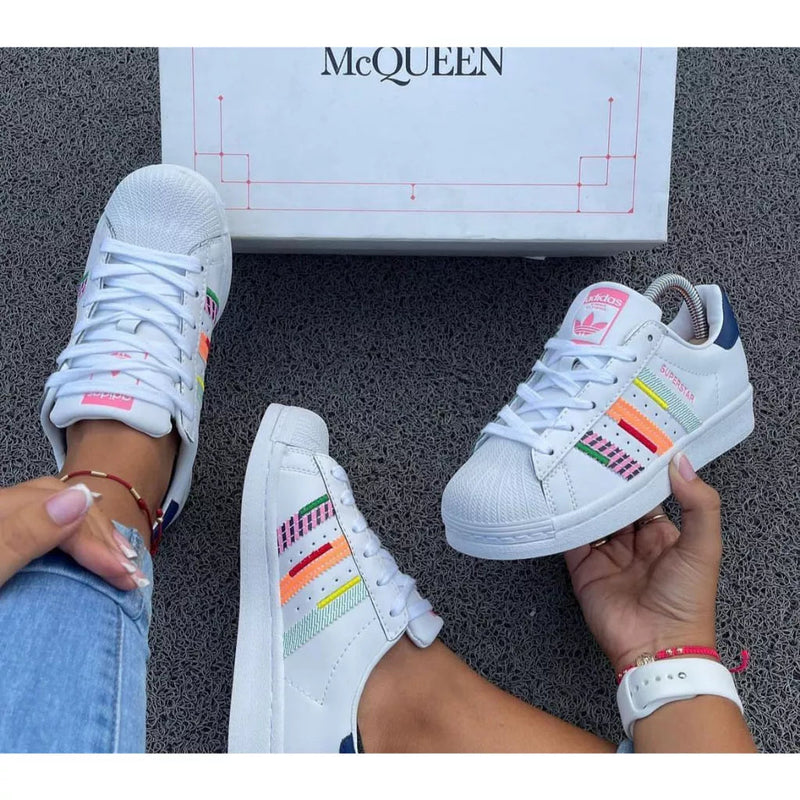 Adidas deals superstar colores